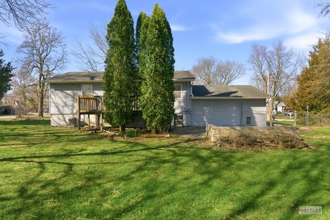 Tiny photo for 351 Catherine Street, Aurora, IL 60505 (MLS # 12613153)