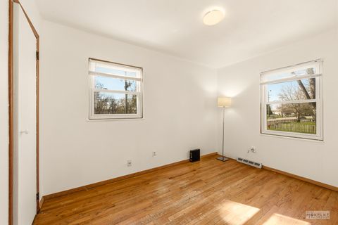 Tiny photo for 351 Catherine Street, Aurora, IL 60505 (MLS # 12613153)