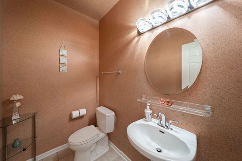 Tiny photo for 1142 Georgetown Way, Vernon Hills, IL 60061 (MLS # 12604389)