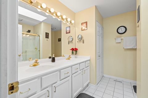 Tiny photo for 14 Corinth Court, Tinley Park, IL 60477 (MLS # 12469933)