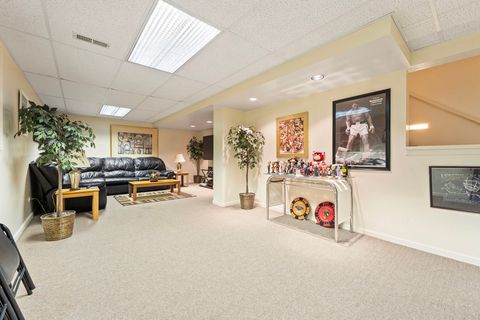 Tiny photo for 14 Corinth Court, Tinley Park, IL 60477 (MLS # 12469933)