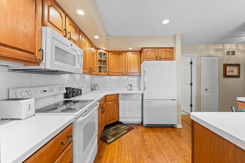 Tiny photo for 14 Corinth Court, Tinley Park, IL 60477 (MLS # 12469933)
