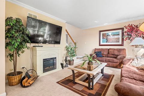 Tiny photo for 14 Corinth Court, Tinley Park, IL 60477 (MLS # 12469933)