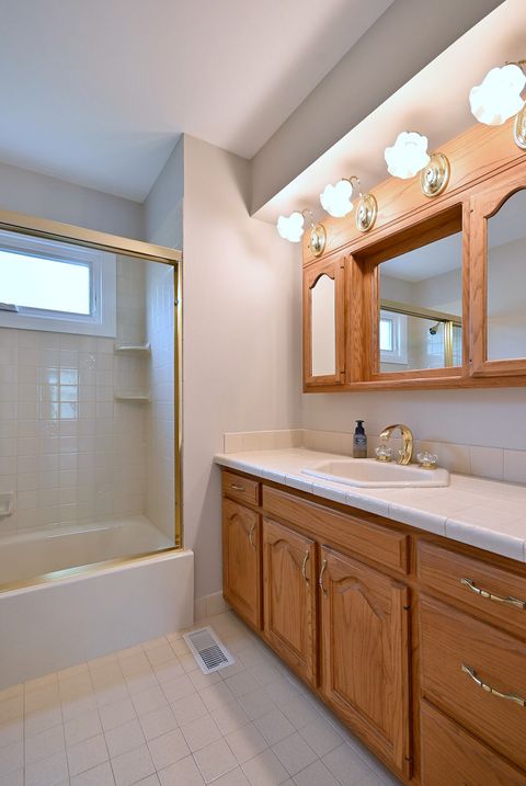 Tiny photo for 1408 Colony Court, Lombard, IL 60148 (MLS # 12607308)