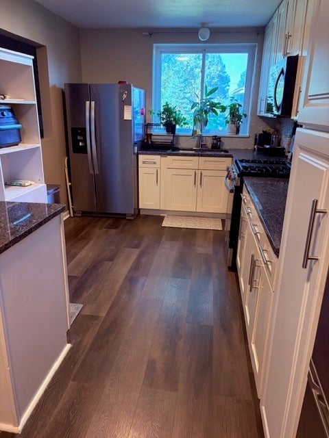 Tiny photo for 290 N Westgate Road #100, Mount Prospect, IL 60056 (MLS # 12782272)
