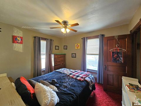 Tiny photo for 115 E COURT Street, Cambridge, IL 61238 (MLS # QC4269708)