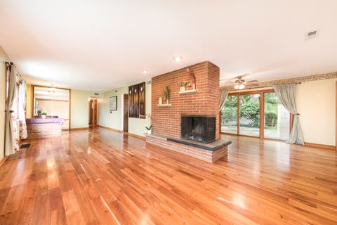 Tiny photo for 10 Hollycourt Terrace, Lake Zurich, IL 60047 (MLS # 12704100)
