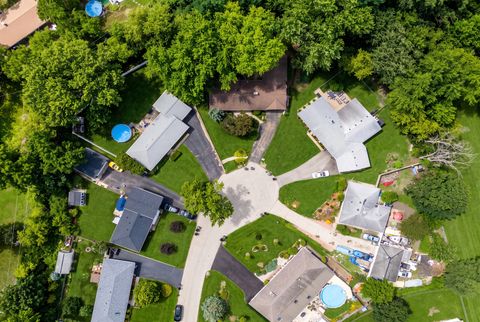 Tiny photo for 10 Hollycourt Terrace, Lake Zurich, IL 60047 (MLS # 12704100)