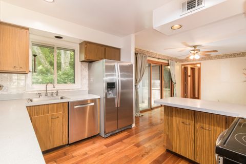 Tiny photo for 10 Hollycourt Terrace, Lake Zurich, IL 60047 (MLS # 12704100)