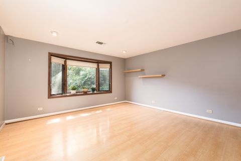 Tiny photo for 10 Hollycourt Terrace, Lake Zurich, IL 60047 (MLS # 12704100)
