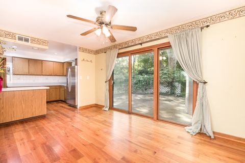 Tiny photo for 10 Hollycourt Terrace, Lake Zurich, IL 60047 (MLS # 12704100)