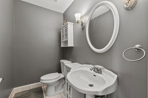 Tiny photo for 401 69th Street, Darien, IL 60561 (MLS # 12540139)