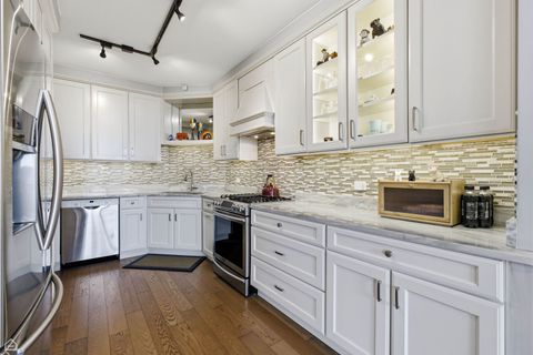 Tiny photo for 3200 N LAKE SHORE Drive #604, Chicago, IL 60657 (MLS # 12523161)