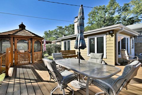 Tiny photo for 1105 S Fern Drive, Mount Prospect, IL 60056 (MLS # 12493134)