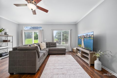 Tiny photo for 1961 MISTY RIDGE Lane, Aurora, IL 60503 (MLS # 12439134)