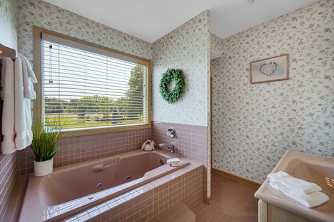 Tiny photo for 1809 185th Street, Lansing, IL 60438 (MLS # 12705230)
