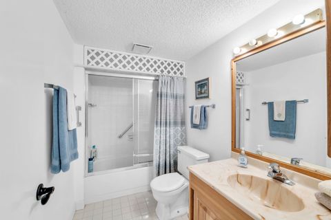 Tiny photo for 690 Chandler Road #102, Gurnee, IL 60031 (MLS # 12488530)