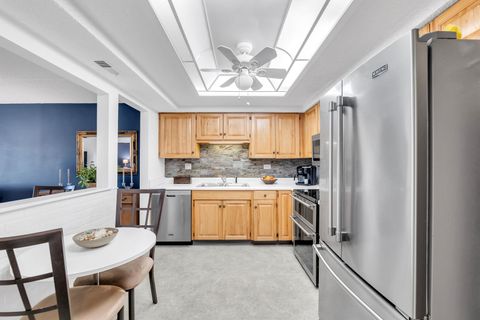 Tiny photo for 690 Chandler Road #102, Gurnee, IL 60031 (MLS # 12488530)