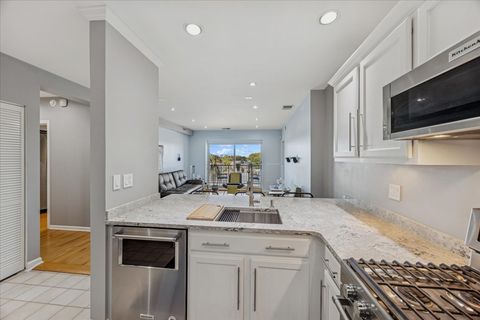 Tiny photo for 6238 26th Street #502, Berwyn, IL 60402 (MLS # 12508166)