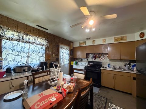 Tiny photo for 1305 Parkview Drive, Danville, IL 61832 (MLS # 12603435)