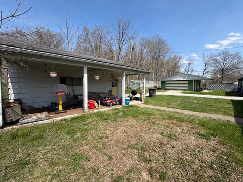 Tiny photo for 1305 Parkview Drive, Danville, IL 61832 (MLS # 12603435)