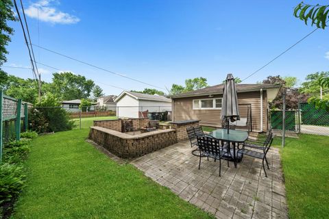 Tiny photo for 18503 Arcadia Avenue, Lansing, IL 60438 (MLS # 12468564)