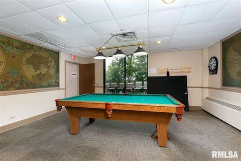 Tiny photo for 1800 7th Street #10B, East Moline, IL 61244 (MLS # 12571787)