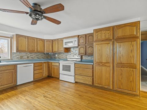 Tiny photo for 3619 Chippewa Avenue, Rockford, IL 61102 (MLS # 12524060)