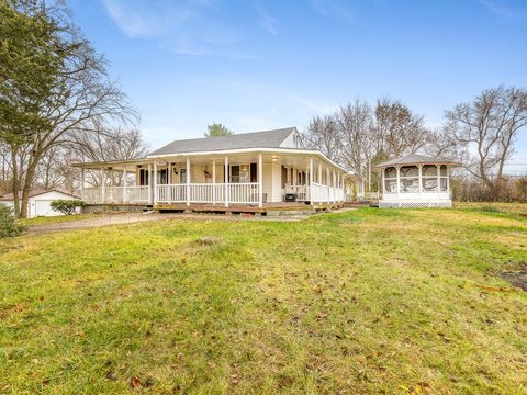 Tiny photo for 3619 Chippewa Avenue, Rockford, IL 61102 (MLS # 12524060)