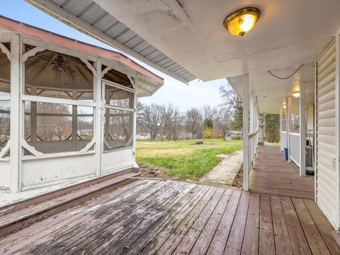 Tiny photo for 3619 Chippewa Avenue, Rockford, IL 61102 (MLS # 12524060)