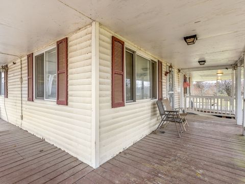 Tiny photo for 3619 Chippewa Avenue, Rockford, IL 61102 (MLS # 12524060)