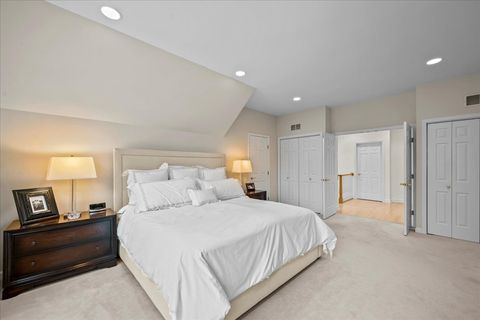 Tiny photo for 635 Melrose Avenue, Kenilworth, IL 60043 (MLS # 12565185)