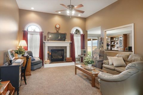 Tiny photo for 2219 Bracebridge Road, Bloomington, IL 61705 (MLS # 12605995)