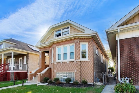 Tiny photo for 2734 Wesley Avenue, Berwyn, IL 60402 (MLS # 12797161)