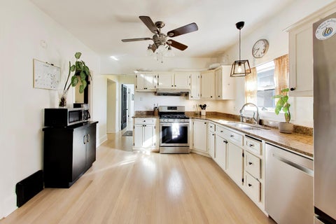Tiny photo for 2734 Wesley Avenue, Berwyn, IL 60402 (MLS # 12797161)