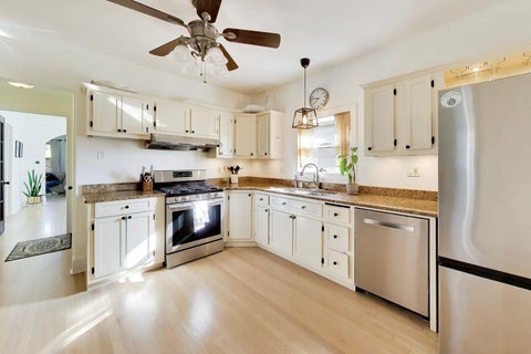 Tiny photo for 2734 Wesley Avenue, Berwyn, IL 60402 (MLS # 12797161)