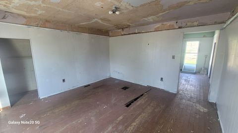 Tiny photo for 809 W Columbia Street, Danville, IL 61832 (MLS # 12312545)