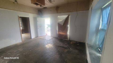 Tiny photo for 809 W Columbia Street, Danville, IL 61832 (MLS # 12312545)