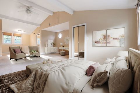 Tiny photo for 405 S Gilbert Avenue S, La Grange, IL 60625 (MLS # 12550295)