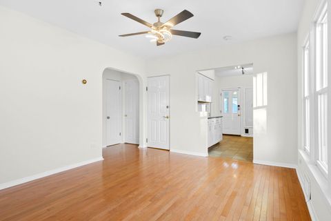 Tiny photo for 405 S Gilbert Avenue S, La Grange, IL 60625 (MLS # 12550295)