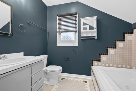 Tiny photo for 405 S Gilbert Avenue S, La Grange, IL 60625 (MLS # 12550295)