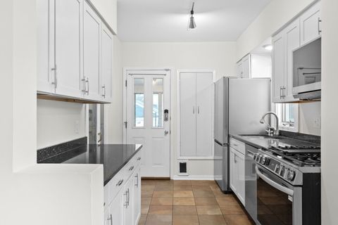 Tiny photo for 405 S Gilbert Avenue S, La Grange, IL 60625 (MLS # 12550295)