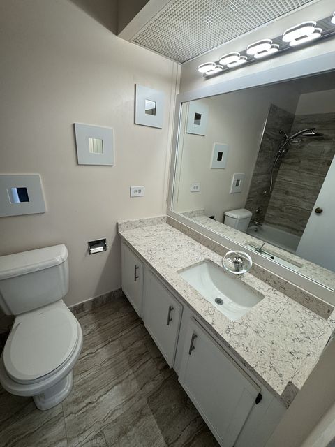 Tiny photo for 7141 N Kedzie Avenue #1209, Chicago, IL 60645 (MLS # 12475656)