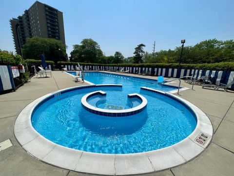 Tiny photo for 7141 N Kedzie Avenue #1209, Chicago, IL 60645 (MLS # 12475656)