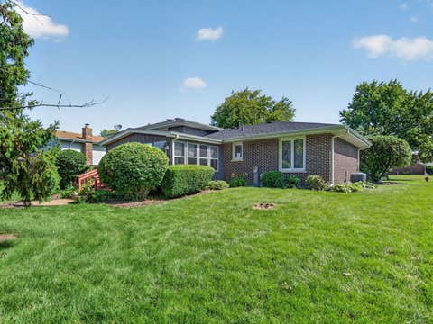 Tiny photo for 1609 Briarcrest Drive, New Lenox, IL 60451 (MLS # 12693752)