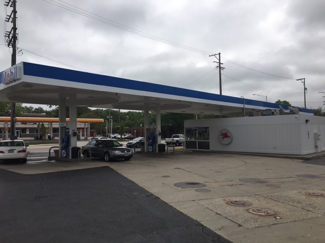 1602 S Des Plaines River Road