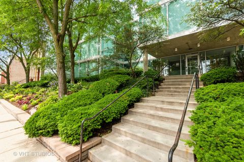 Photo of 3120 S Indiana Avenue #206, Chicago, IL 60616 (MLS # 12402358) Photo of 3120 S Indiana Avenue #206, Chicago, IL 60616 (MLS # 12402358)