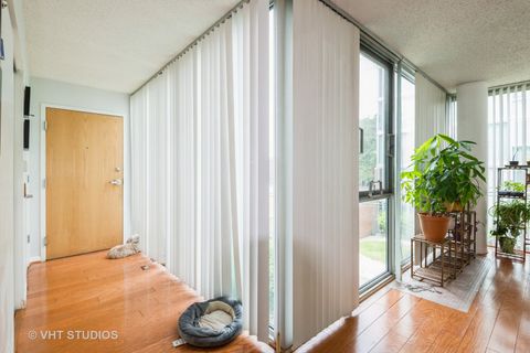 Tiny photo for 3120 S Indiana Avenue #206, Chicago, IL 60616 (MLS # 12402358)