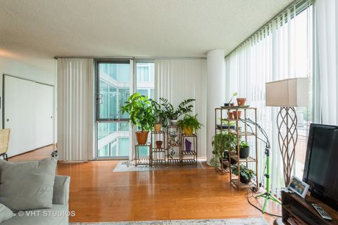 Tiny photo for 3120 S Indiana Avenue #206, Chicago, IL 60616 (MLS # 12402358)