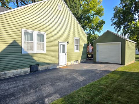 Tiny photo for 1218 Oneida Street, Joliet, IL 60435 (MLS # 12475825)
